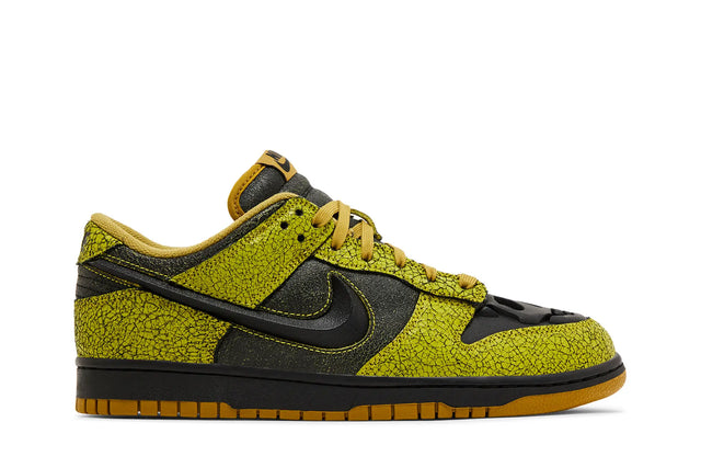 Nike Dunk Low QS 'Halloween Skull'
