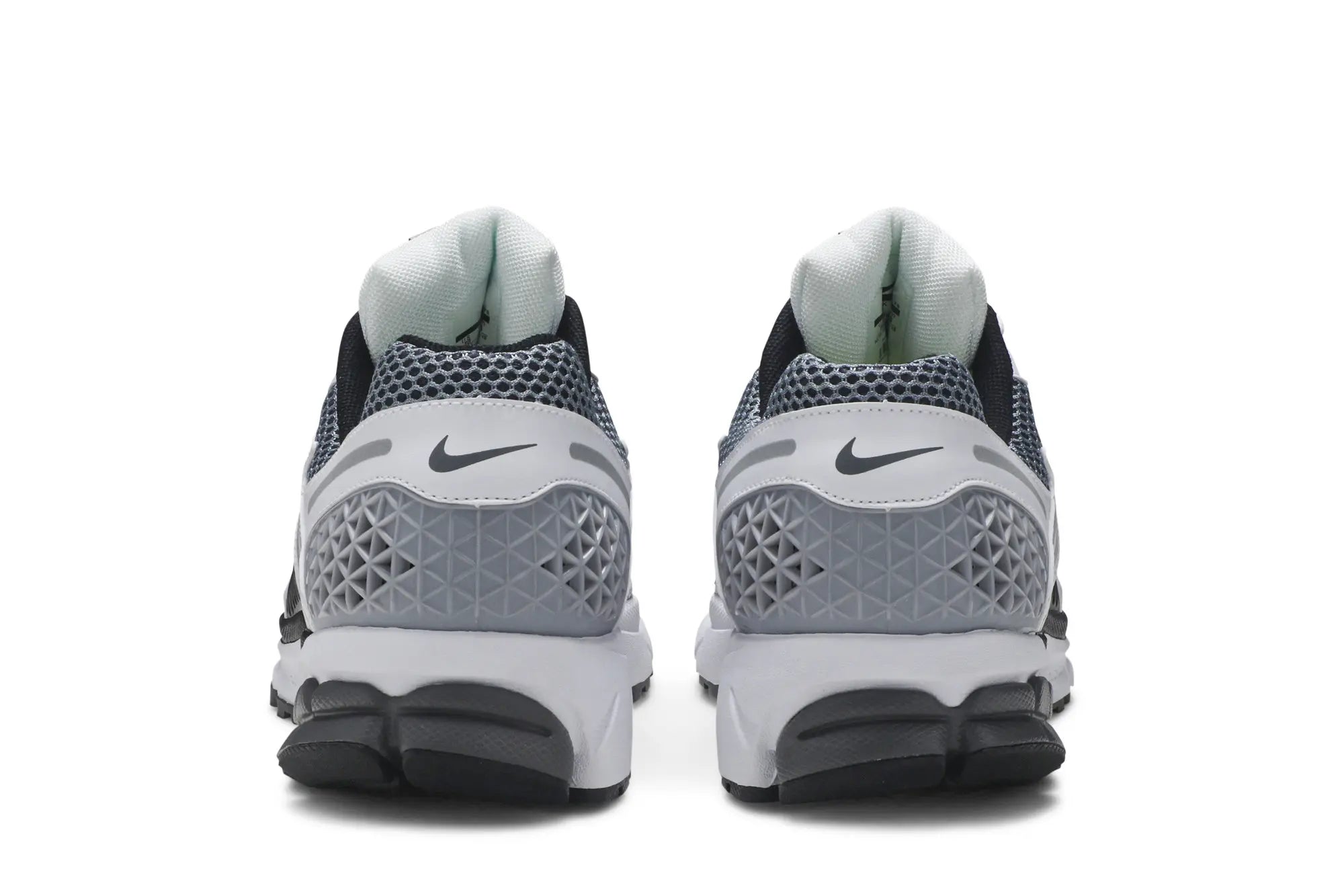 Nike Zoom Vomero 5 'Dark Grey Black White'