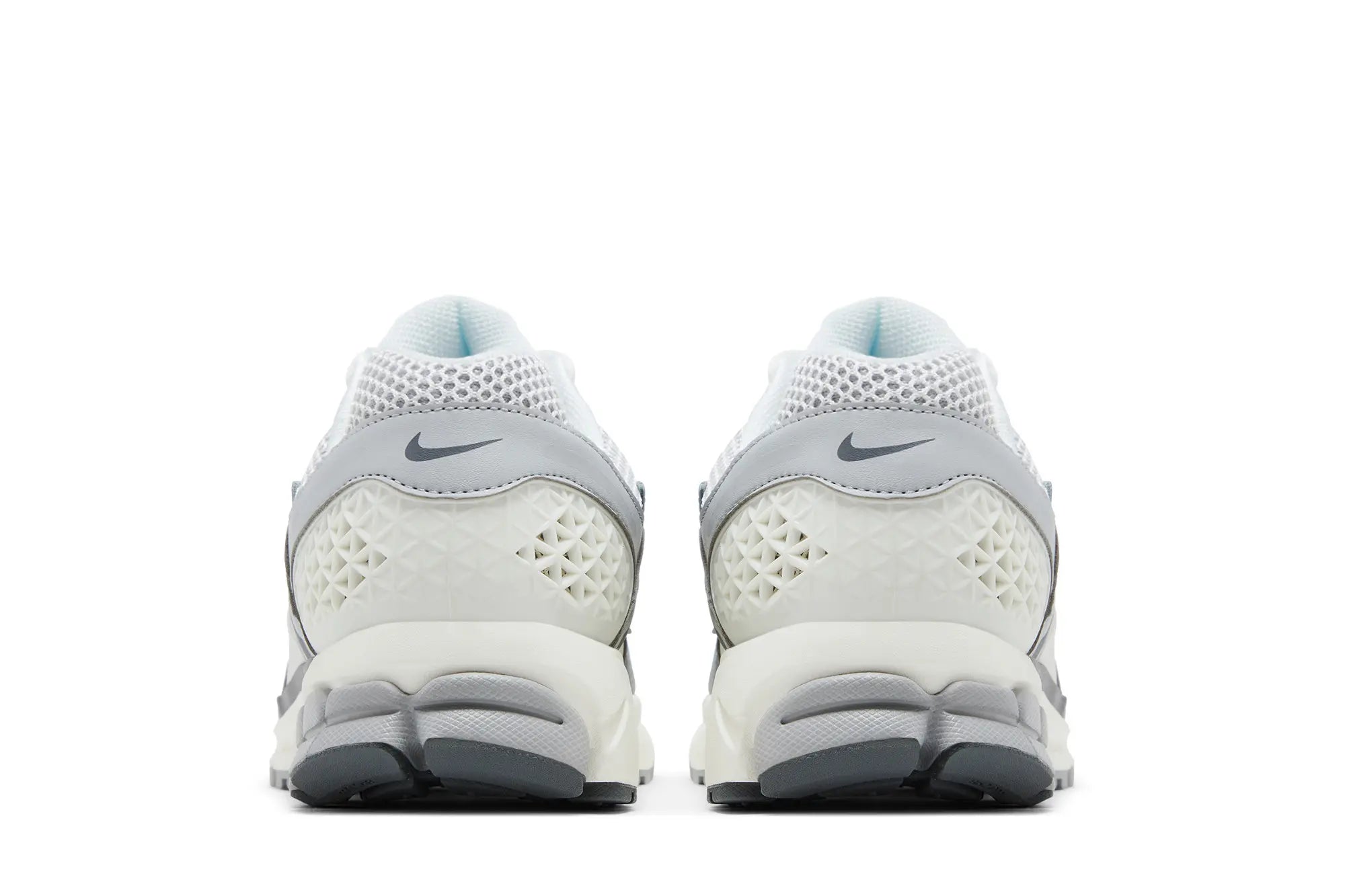 Nike Zoom Vomero 5 'Metallic Silver'